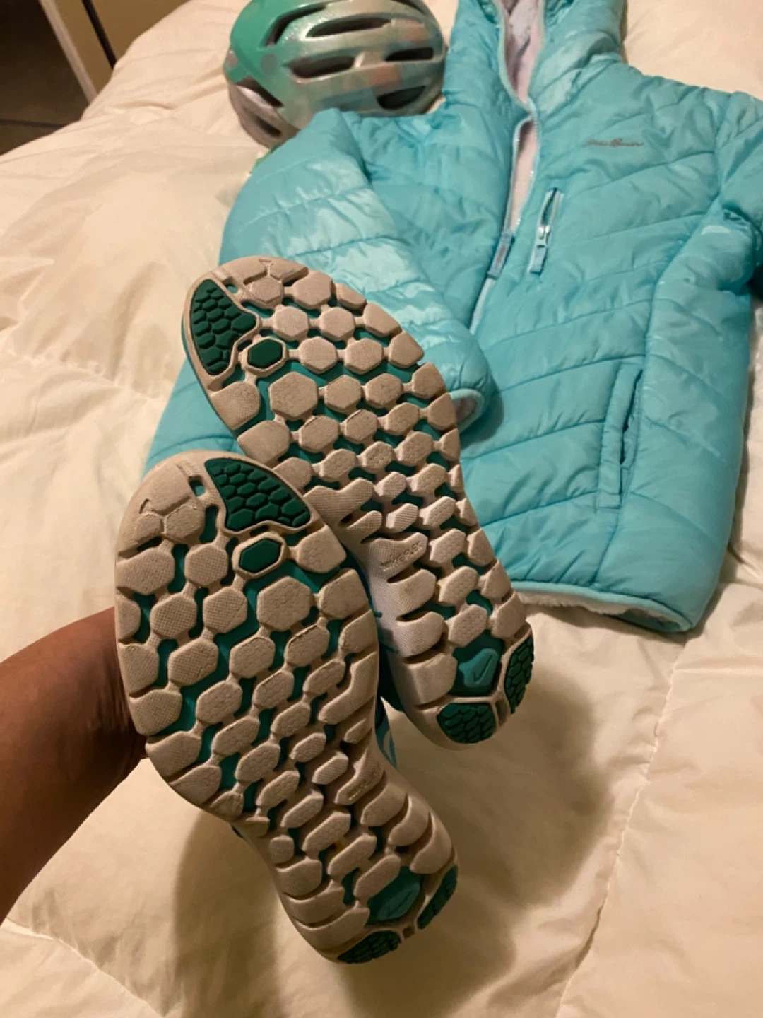 XMAS SALE… Eddie Bauer youths XL (14/16), & Nike size 6.5 - photo 2