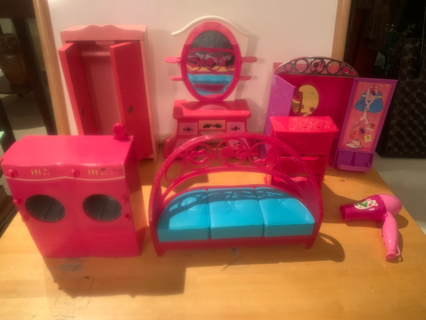 Dollhouse Furniture Set