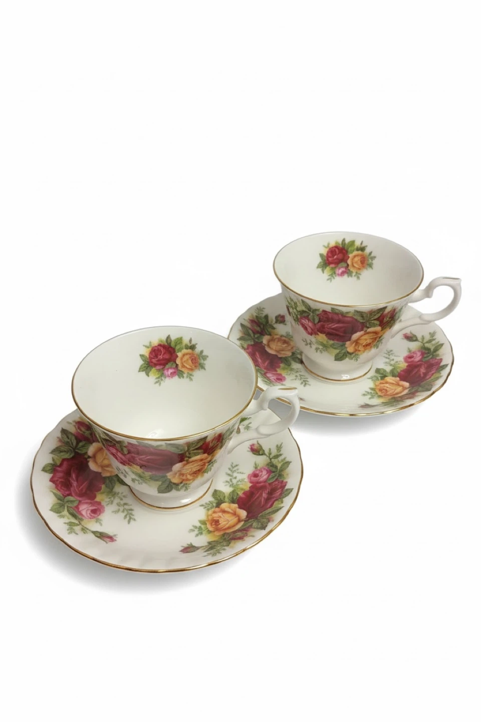 Royal Albert Old Country Roses Teacup & Saucer Set