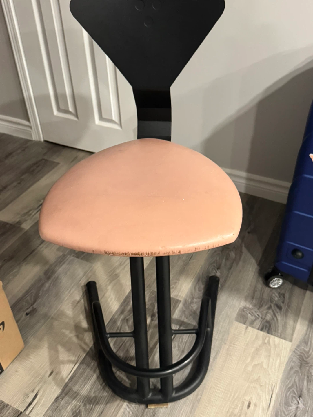 Pink & Black Bar Stools x4 - photo 2