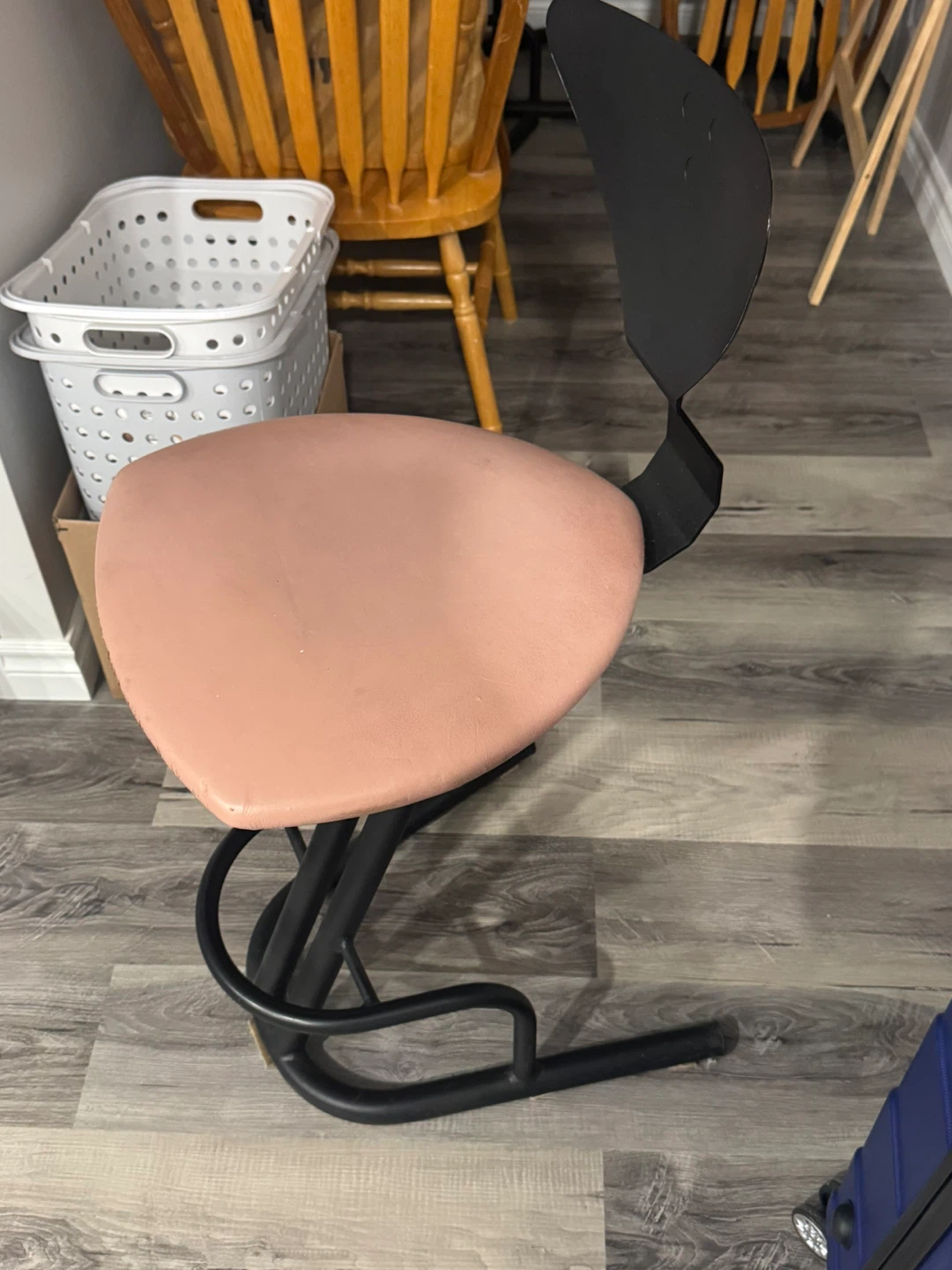 Pink & Black Bar Stools x4