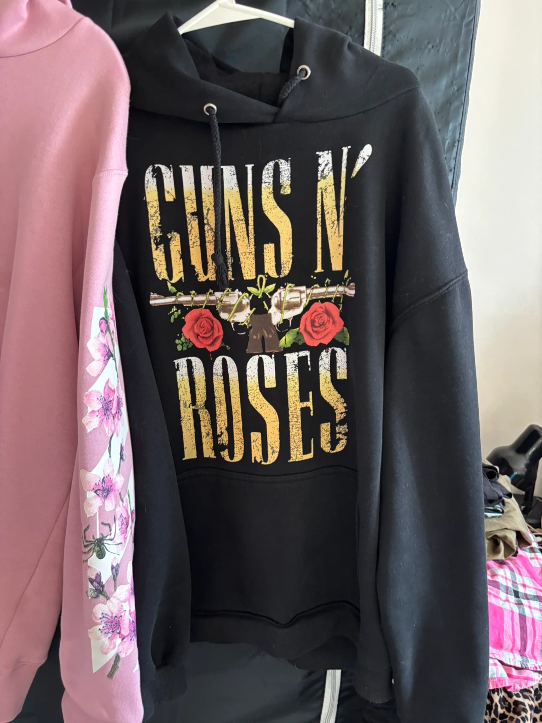 Hoodies for adults 20 dollars each - photo 2