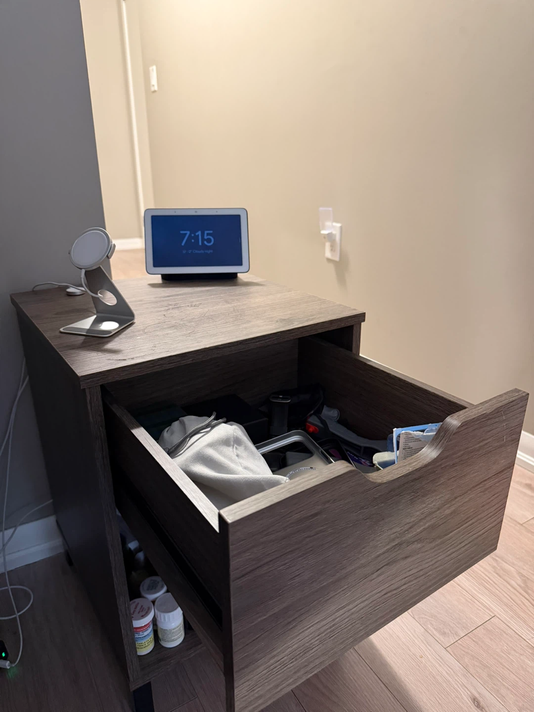Wood Nightstand with Drawer & Shelf (MagSafe stand) - photo 3