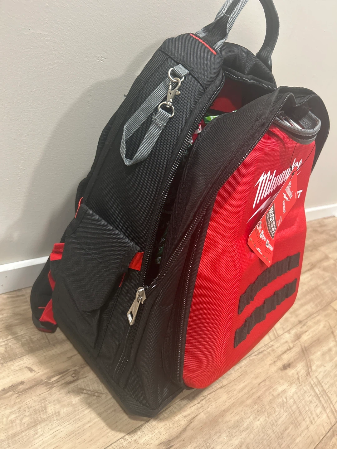 New Milwaukee Packout Tool Backpack - photo 3