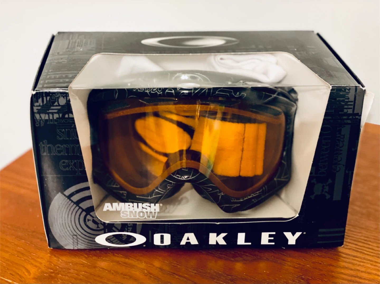 NEW & RARE Oakley Ambush Snow Goggles