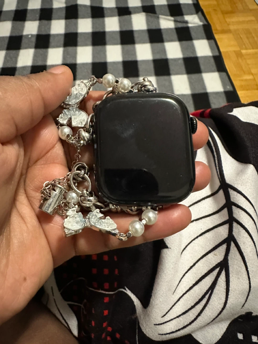 Apple Watch series10 46mm  with Pearl Band + Extra Bands