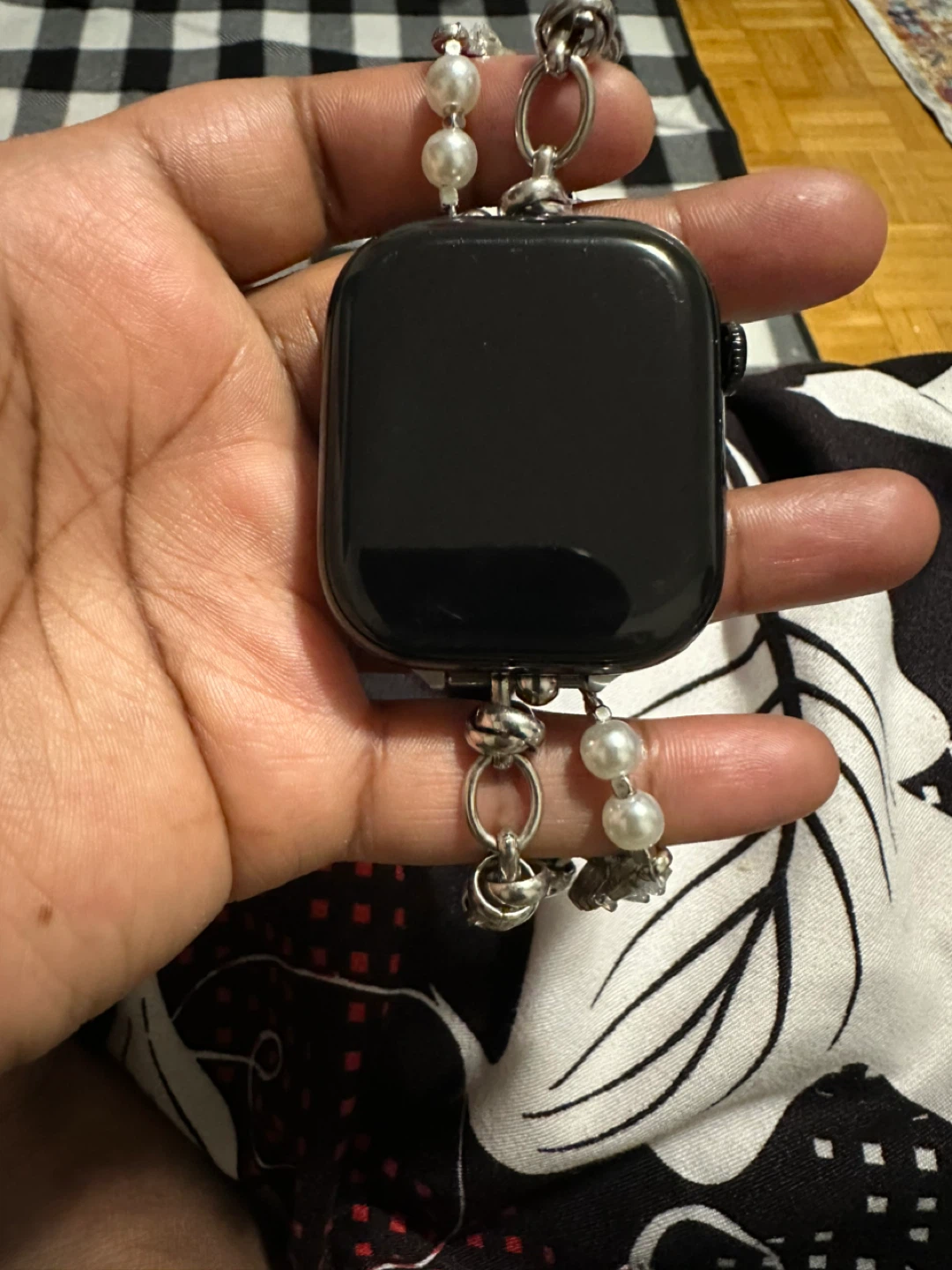 Apple Watch series10 46mm  with Pearl Band + Extra Bands - photo 2