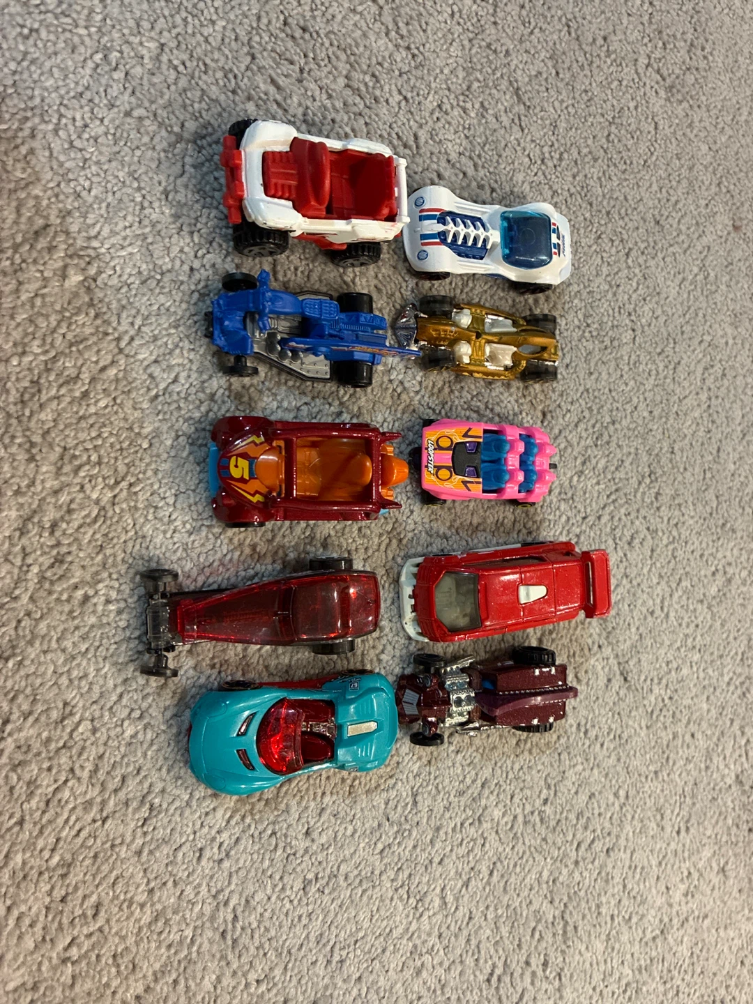 Hot Wheels Diecast Toy Cars - Lot of 10 - photo 2