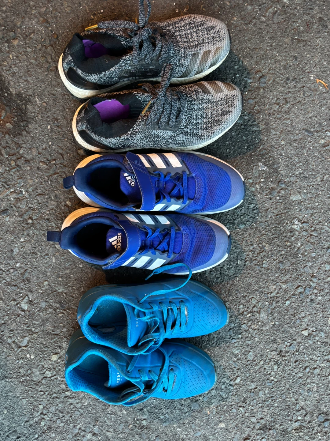 Shoes for adults 10 dollars each