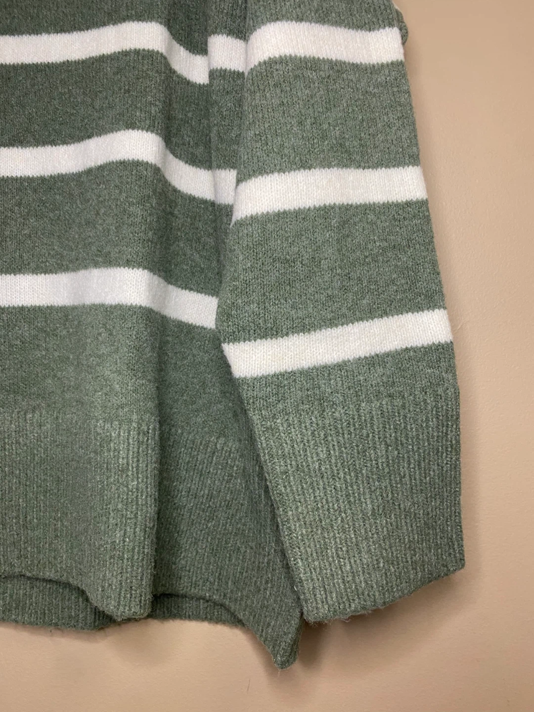 NWT Aerie Oversized Striped Green unREAL Sweater - photo 2