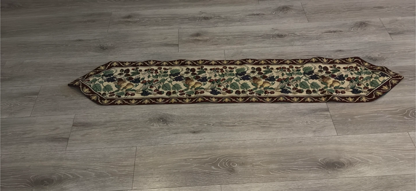 Floral Patterned Table Runner - photo 2