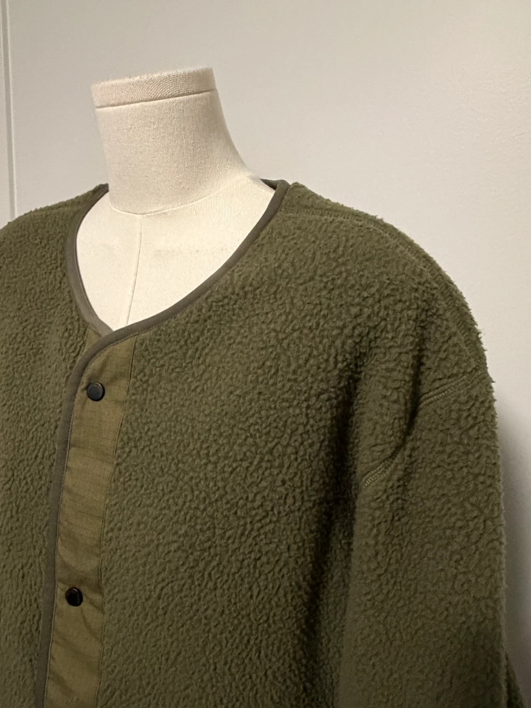 Nanga Fleece Cardigan Olive - photo 4