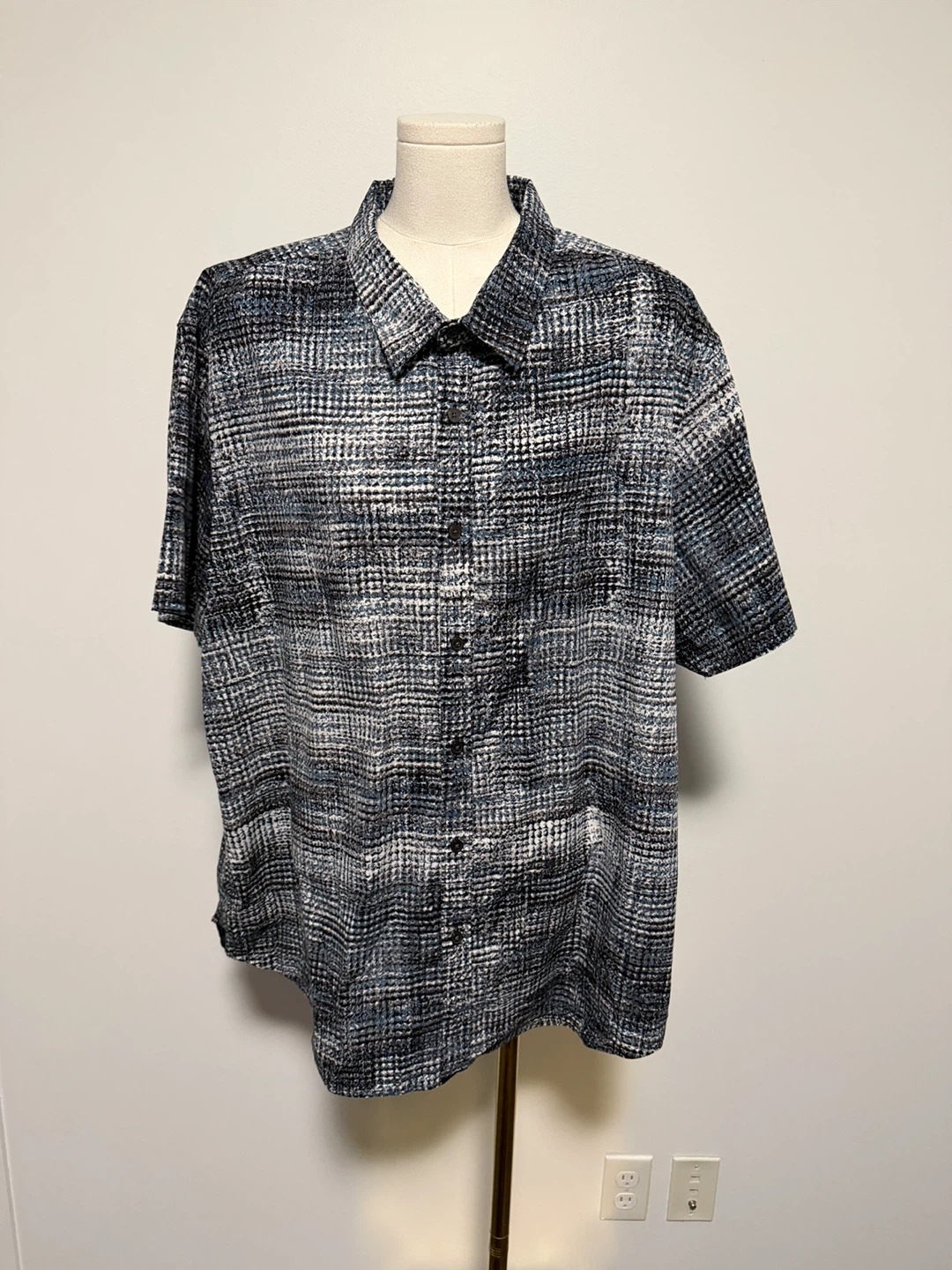 DKNY Patterned Short Sleeve Shirt Men’s
