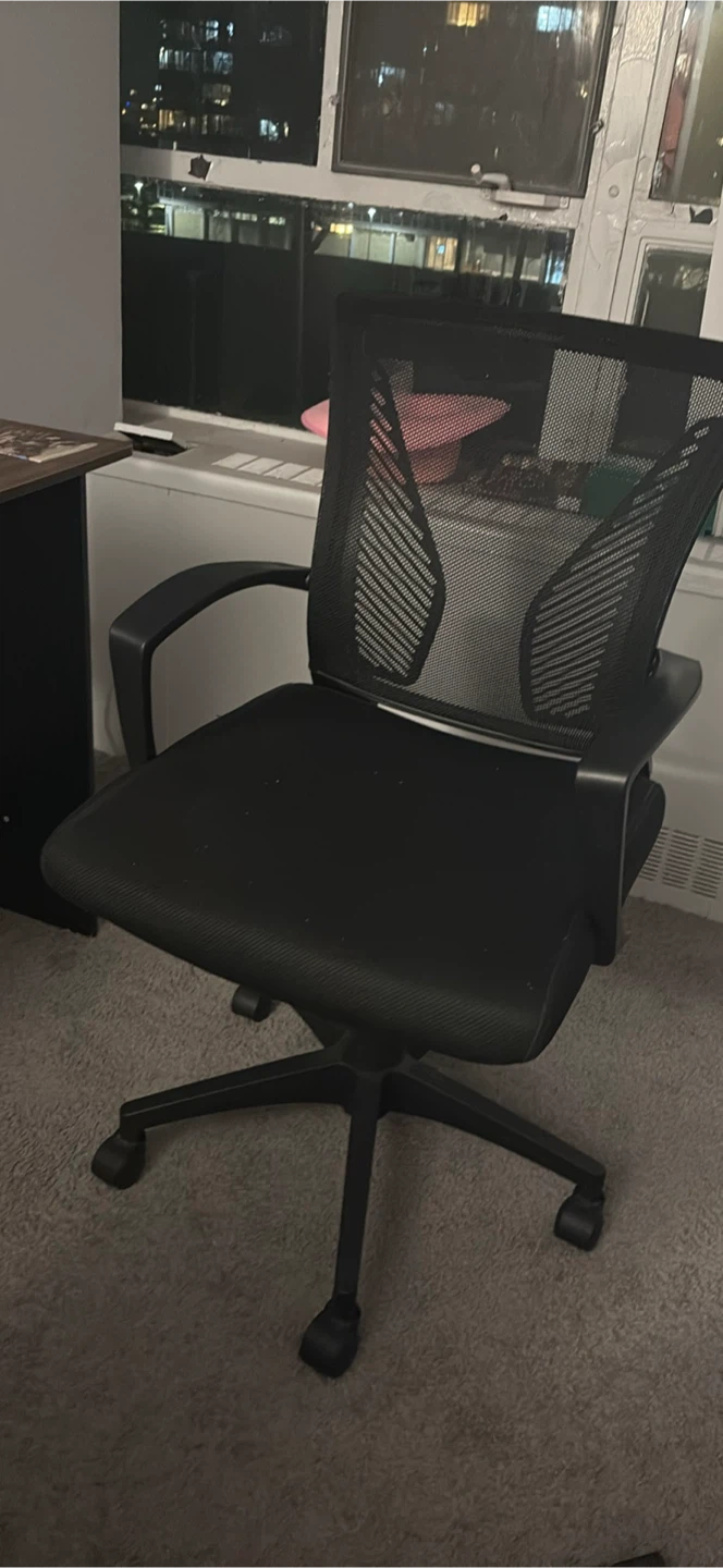 Black Office Chair - photo 2