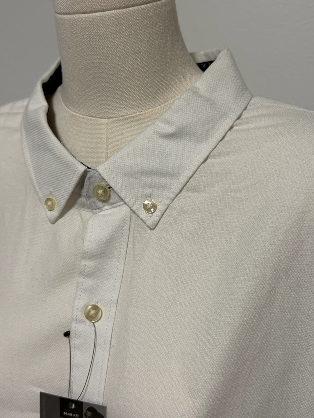 Men’s Van Heusen Never Tuck Shirt - photo 5