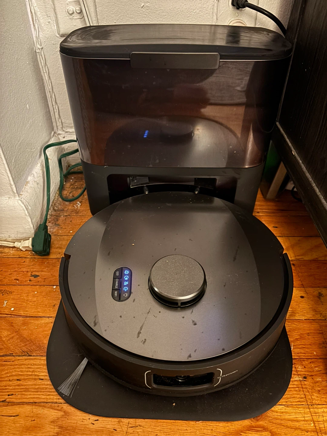 Ultravicion Robot Vacuum Cleaner - photo 4