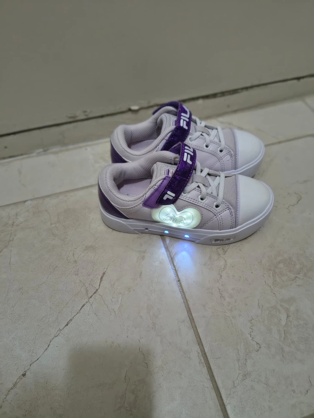 Fila Kids' Light-Up Sneakers, Size 7 - photo 2