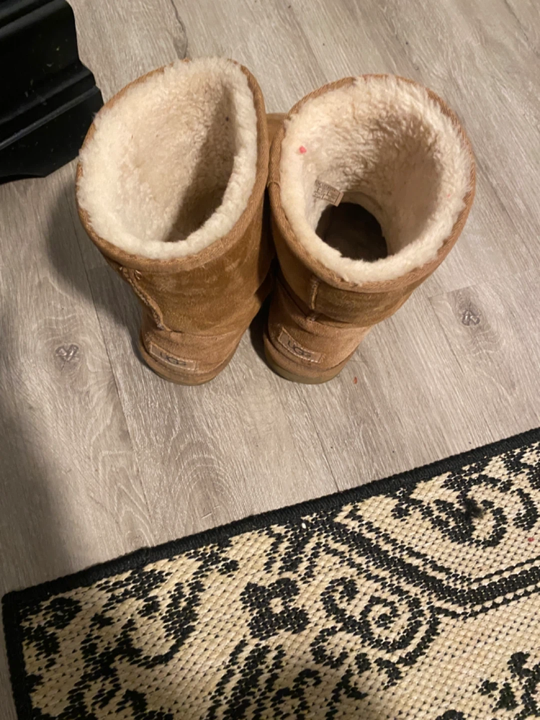 Ugg size 9 - photo 3