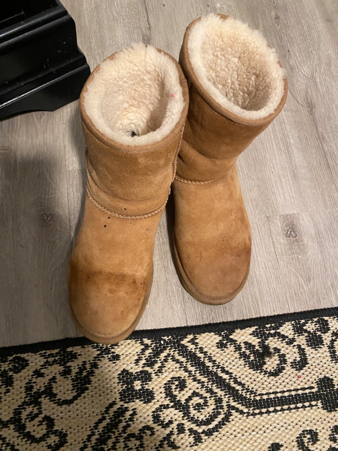 Ugg size 9 - photo 4