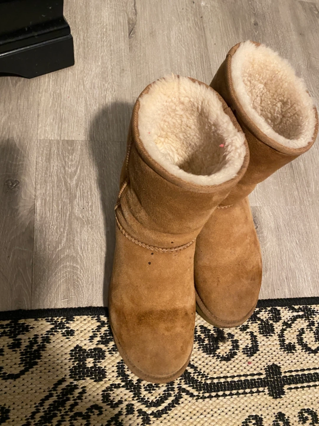 Ugg size 9 - photo 5