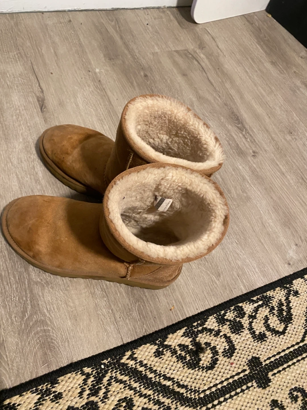 Ugg size 9 - photo 2