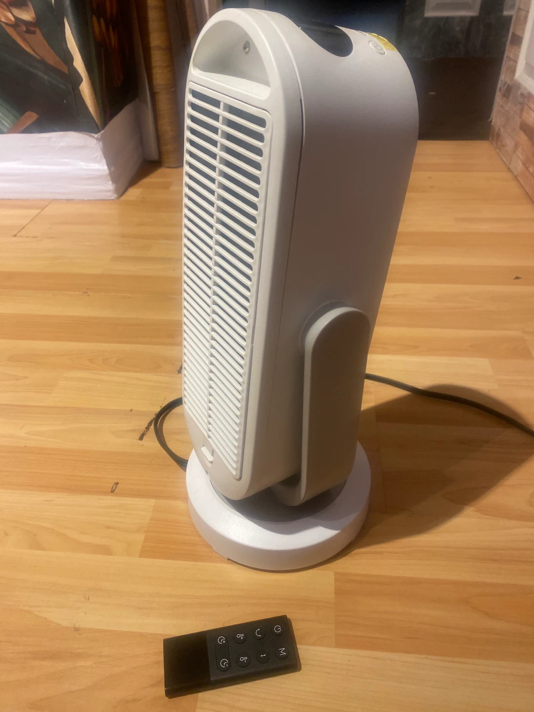 Tower Heater with Remote - photo 3