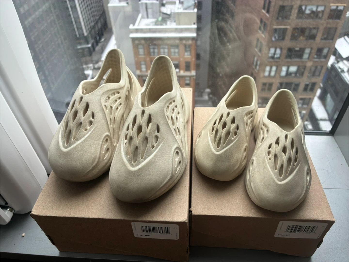 Adidas Yeezy Foam Runner Sand Size 10K & 6K - photo 2