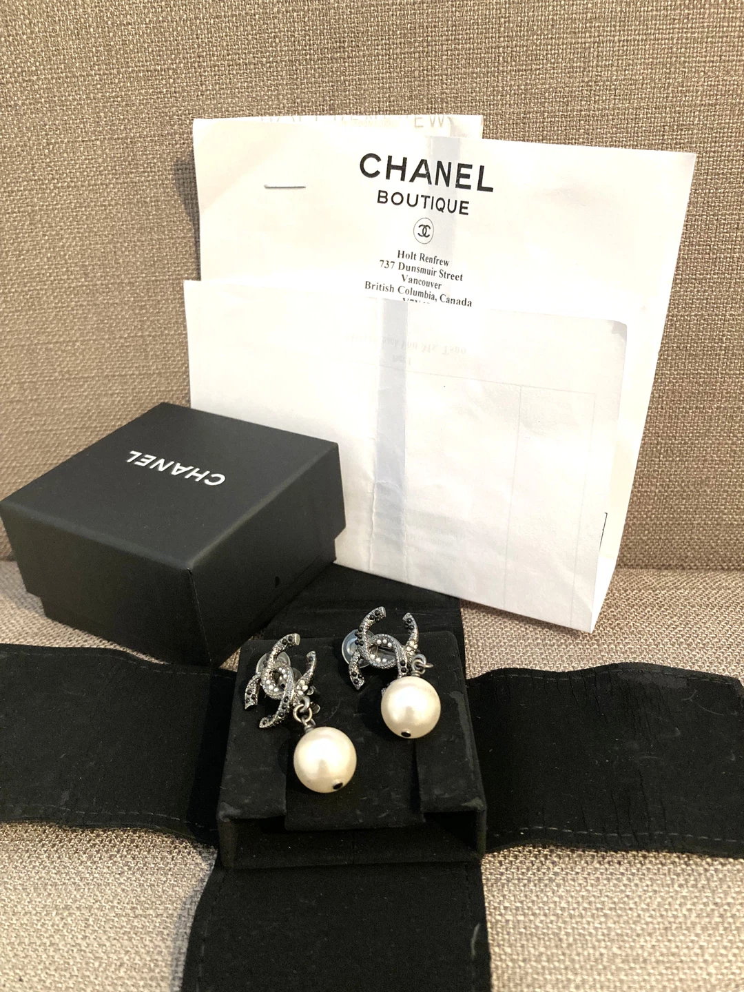 100% Authentic Chanel Logo Pearl Drop Clip On Earrings