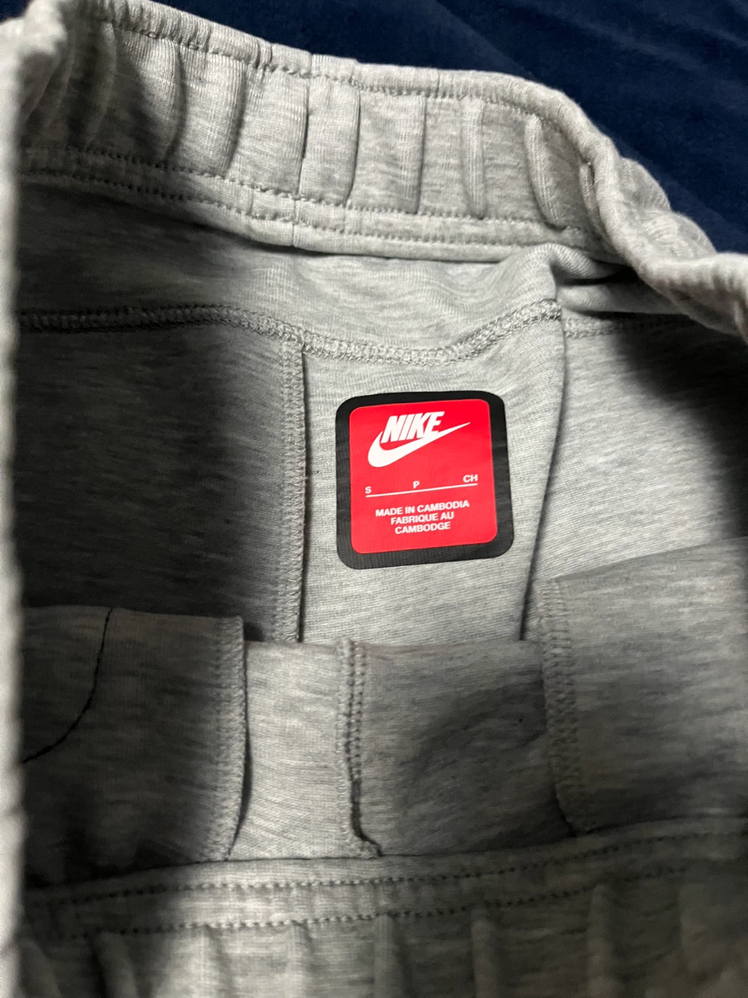 Nike Tech Fleece Pants - Size Small - photo 5