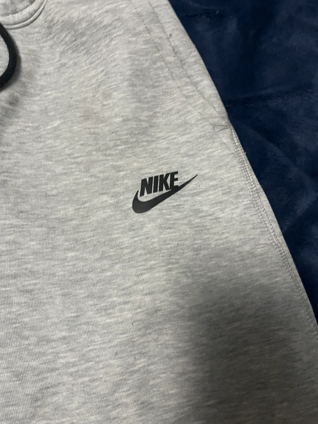 Nike Tech Fleece Pants - Size Small - photo 4