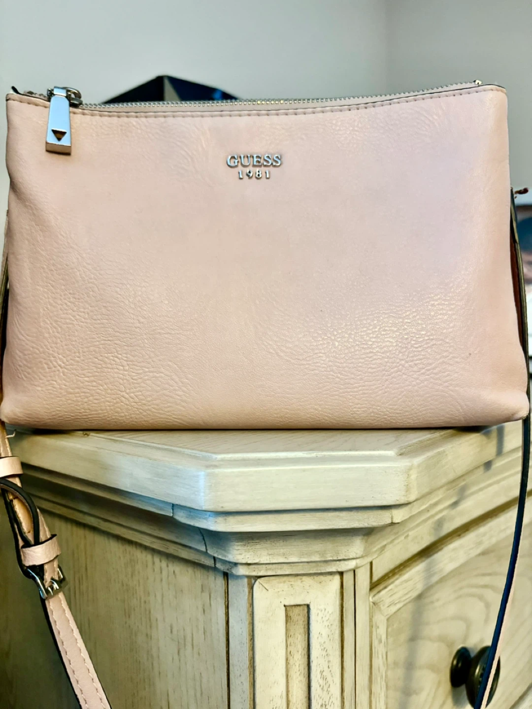 Guess Pink Crossbody Bag - photo 2