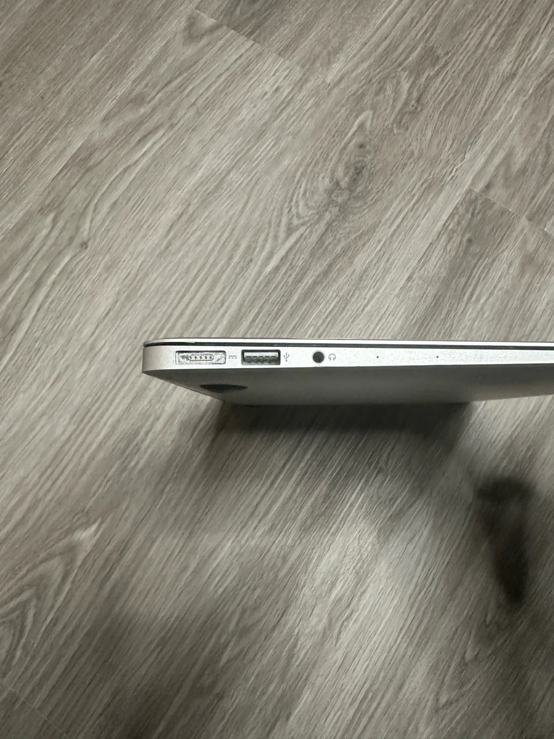 MacBook Air (stickers)