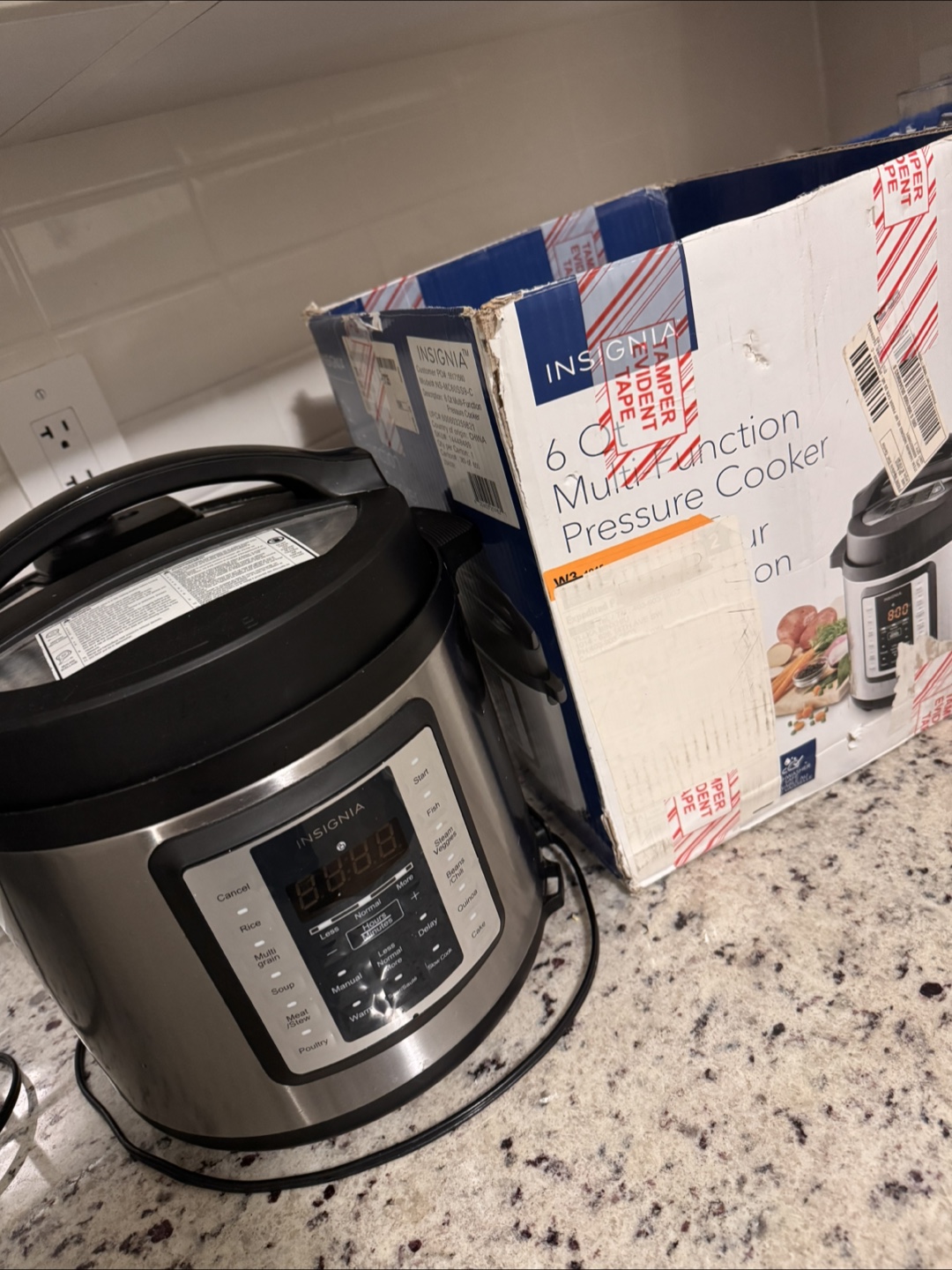 Insignia 6 Qt Multi-Function Pressure Cooker