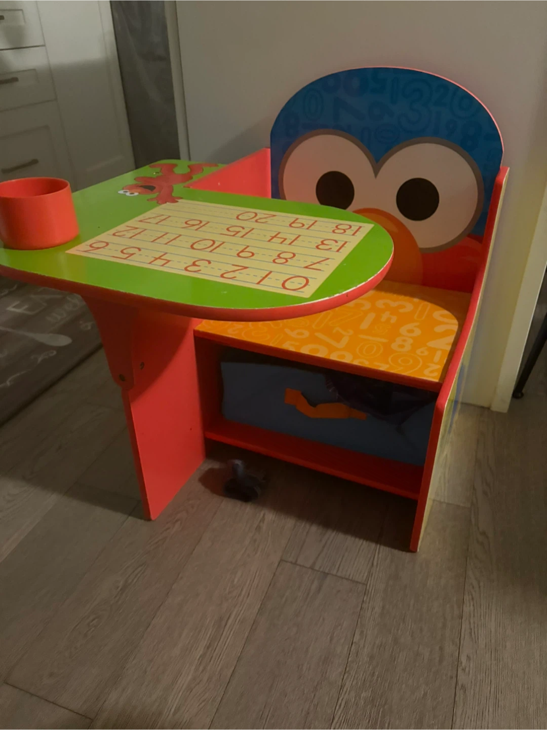 Sesame Street Kids Desk & Chair Set