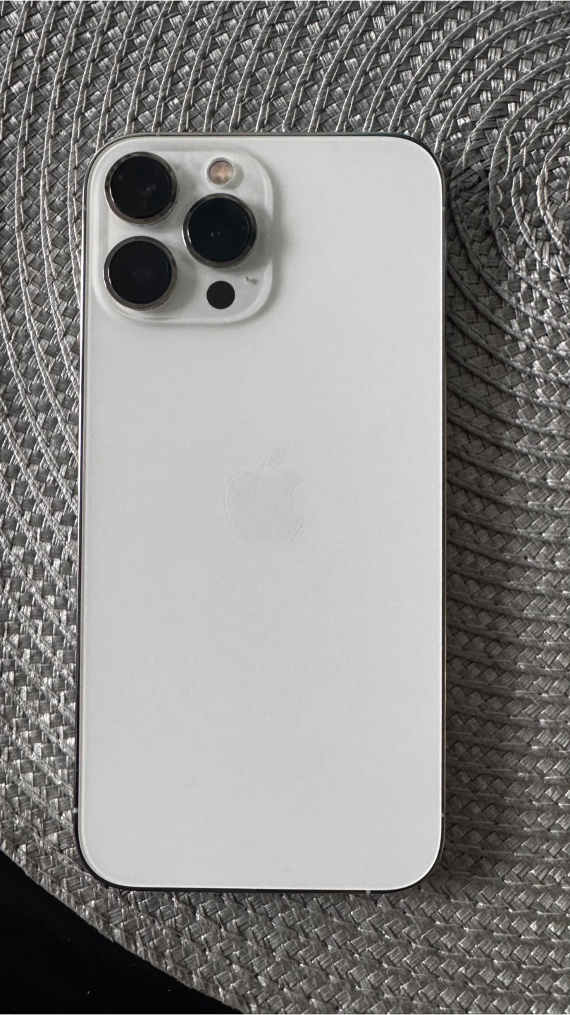iPhone 13 Pro Max - 256 GB - Perfect condition - photo 2