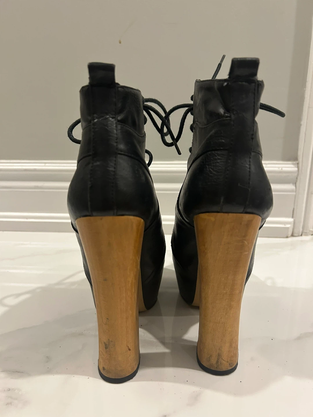 Wild Pair Black Leather Platform Booties Size 7 - photo 3