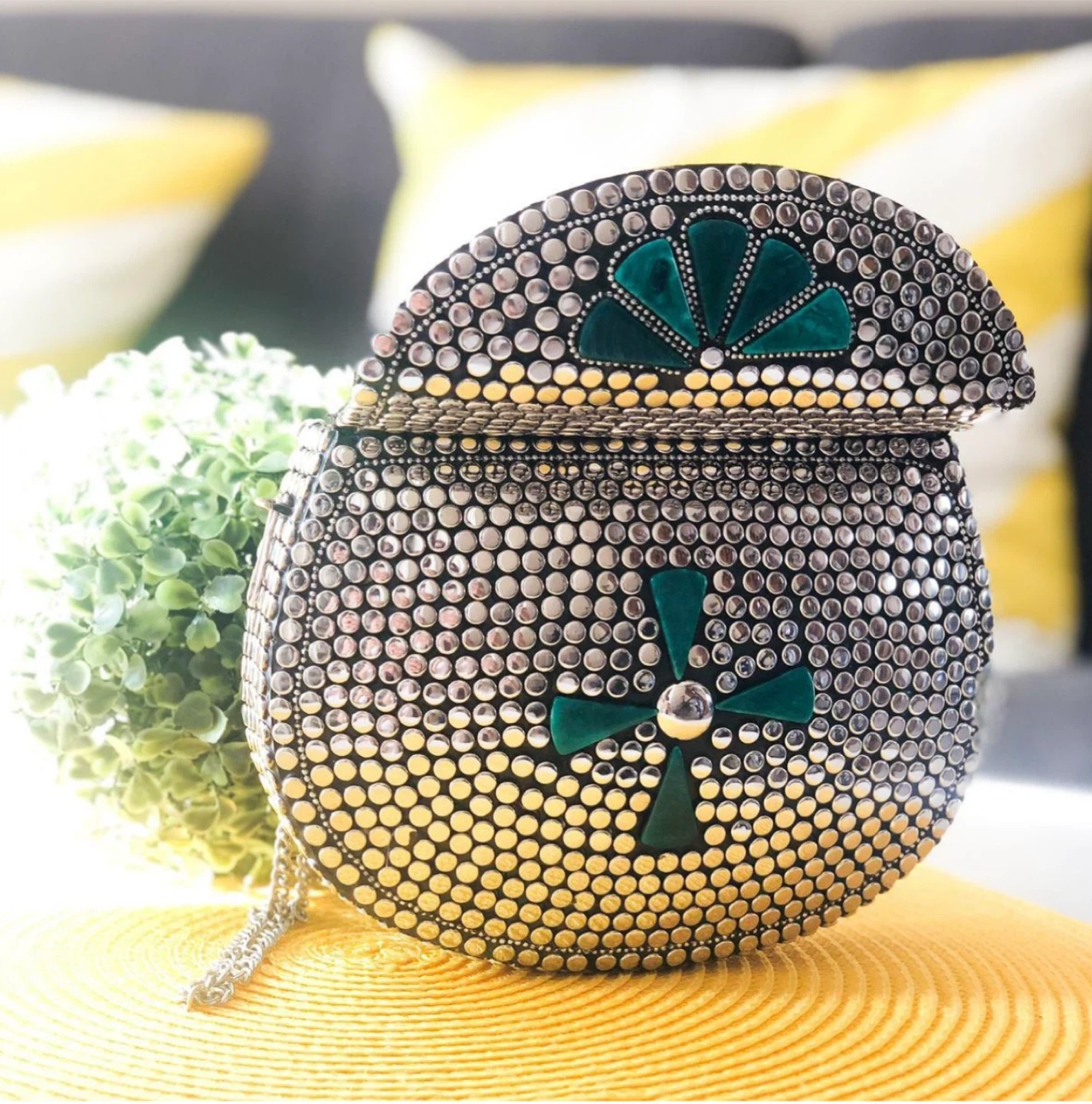 Embellished mosaic metal Clutch Purse - photo 2