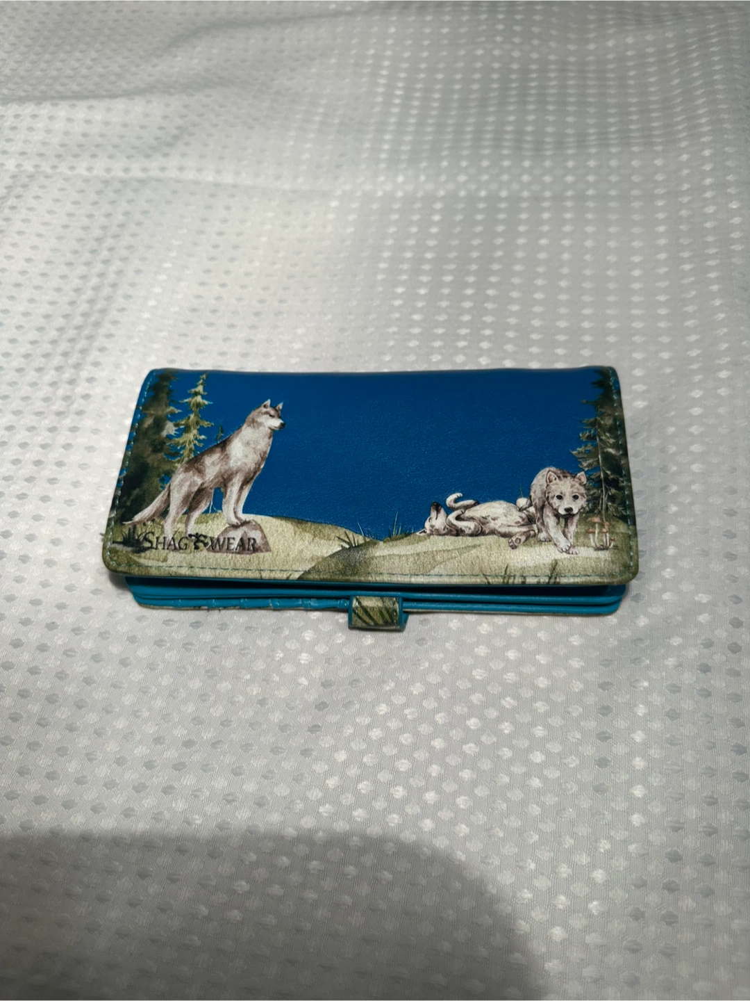 Shag Wear Wallet - Wolf Design