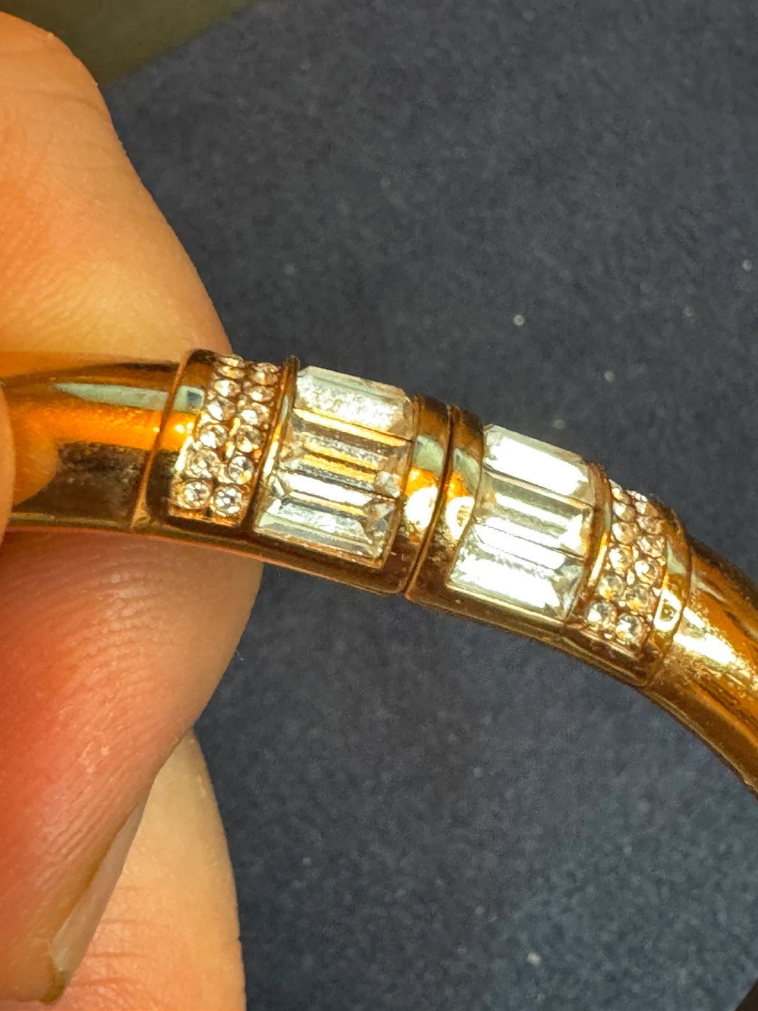 Brand New Michael Kors Gold Bangle Bracelet - photo 5