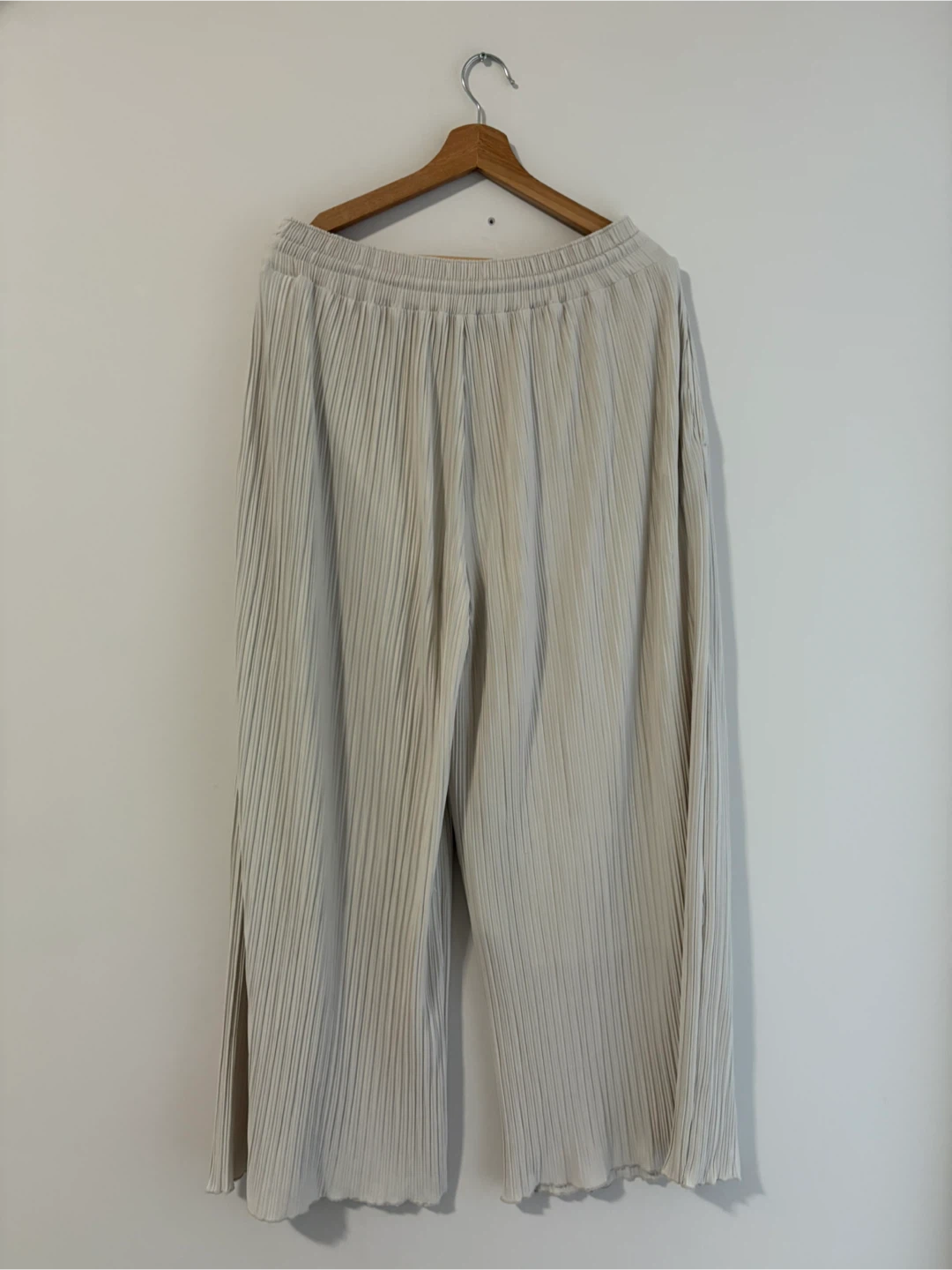 Pleated Wide Leg Pants - photo 2