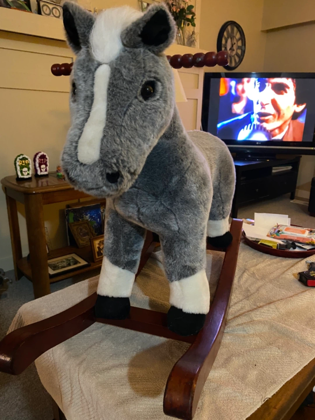 EXCELLENT CONDITION Rocking Horse Plush Toy - photo 2