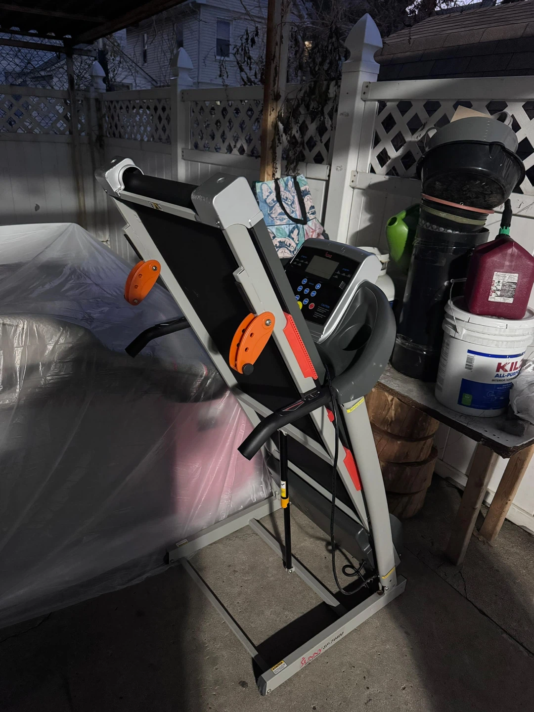 Sunny Health & Fitness Treadmill - photo 2