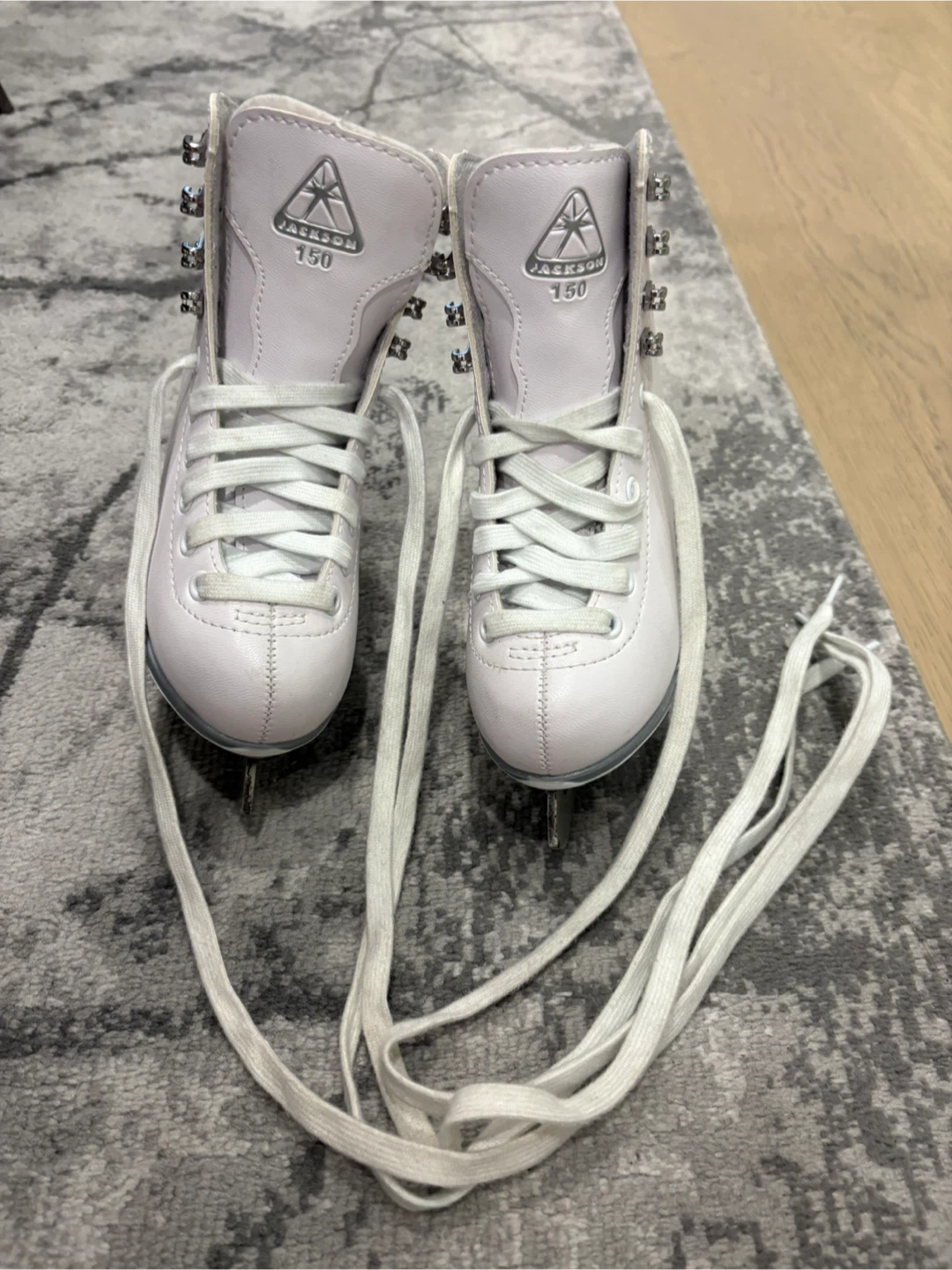 Jackson 150 Figure Skates - Size 12 kids - photo 2