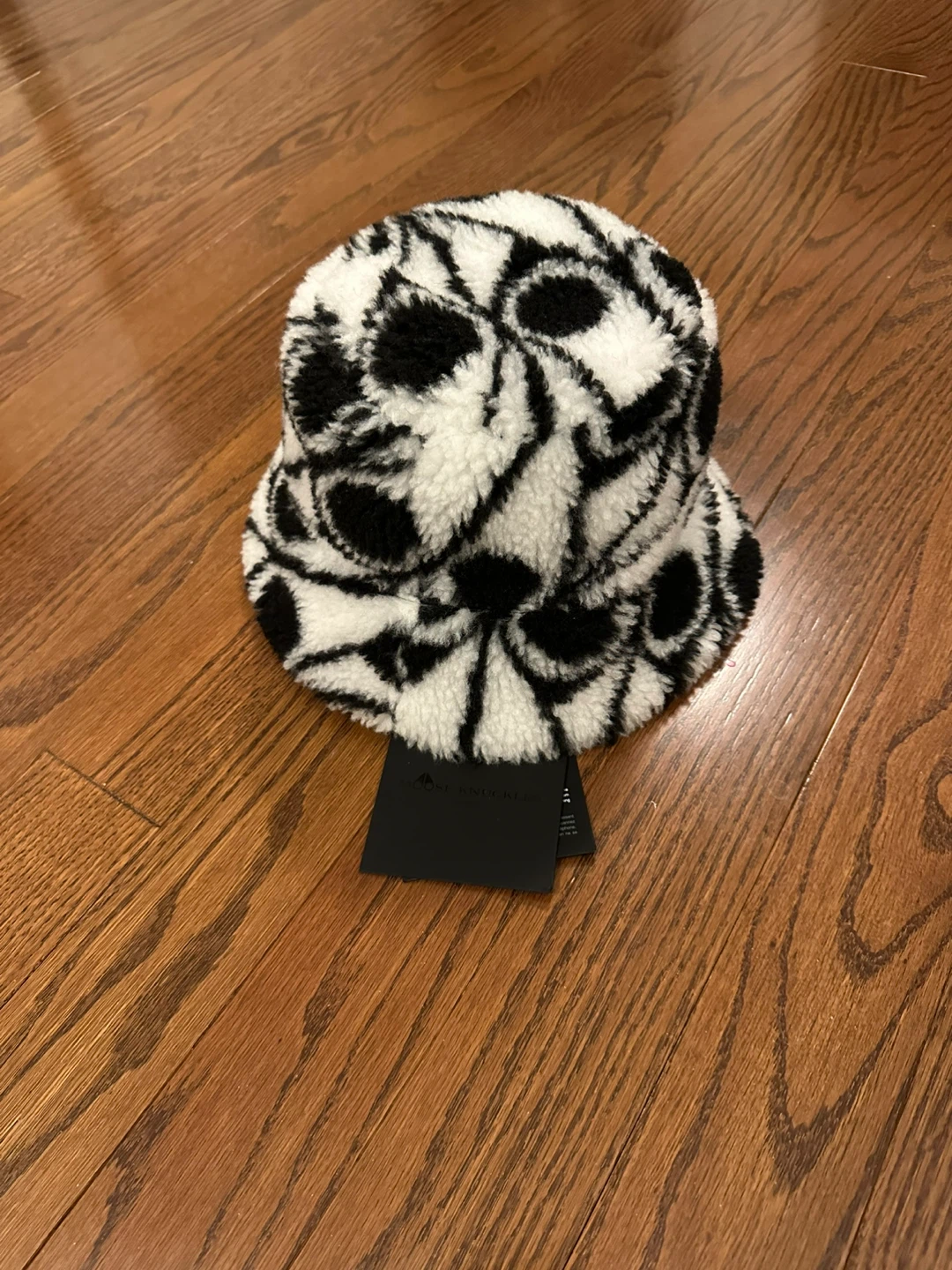 Moose Knuckles Monogram Bucket Hat - photo 2