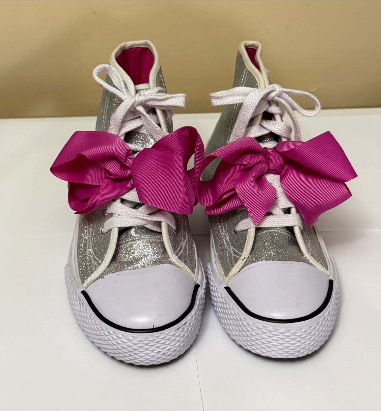 JoJo Siwa Silver Shoes with Pink Bow size 4