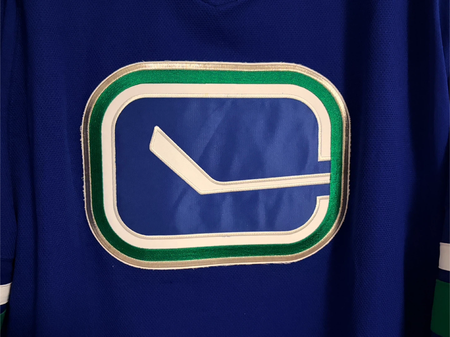 Reebok Vancouver Canucks Henrik Daniel Les Sedins Jersey XXL - photo 5