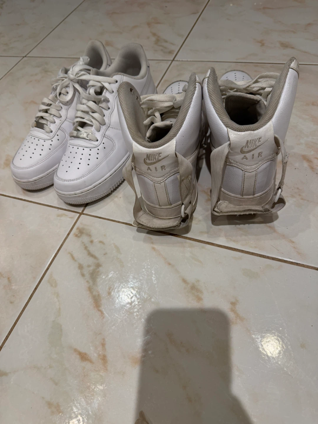 Nike Air Force 1s White Size 9 US - photo 4
