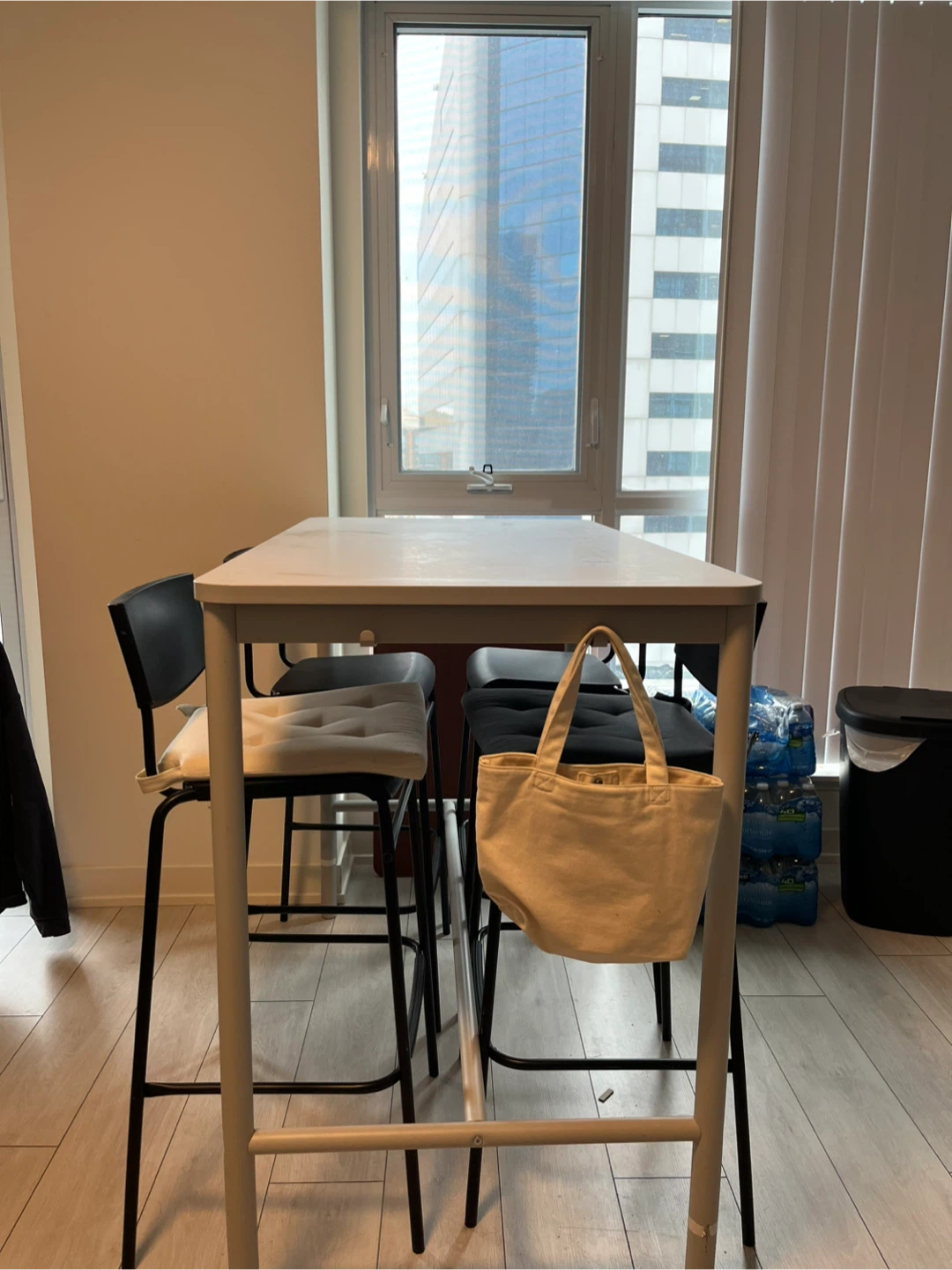 🚚Move out sale!!! IKEA TOMMARYD High Table & STIG Bar Stools