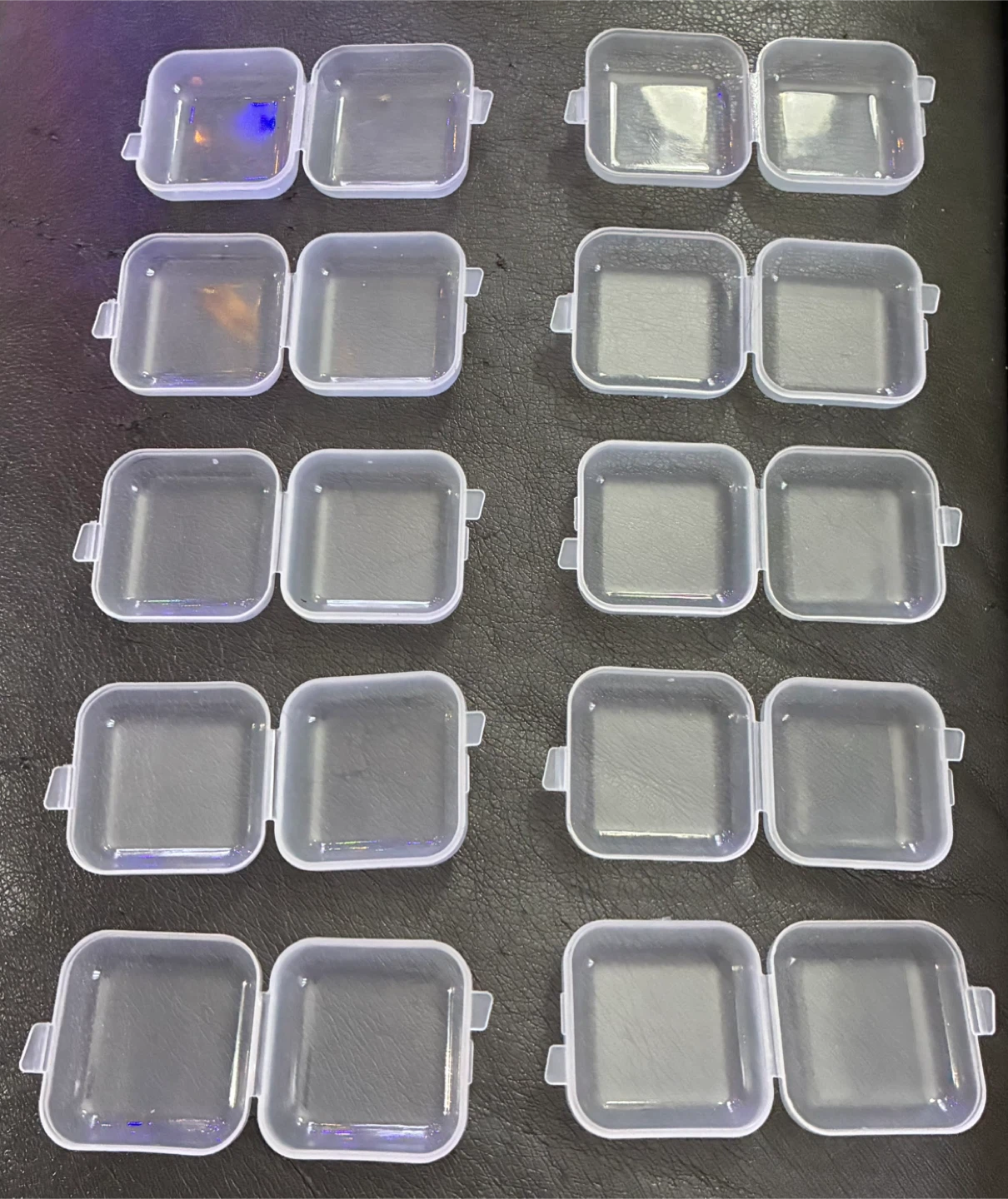 Small Clear Plastic Storage Containers - photo 2
