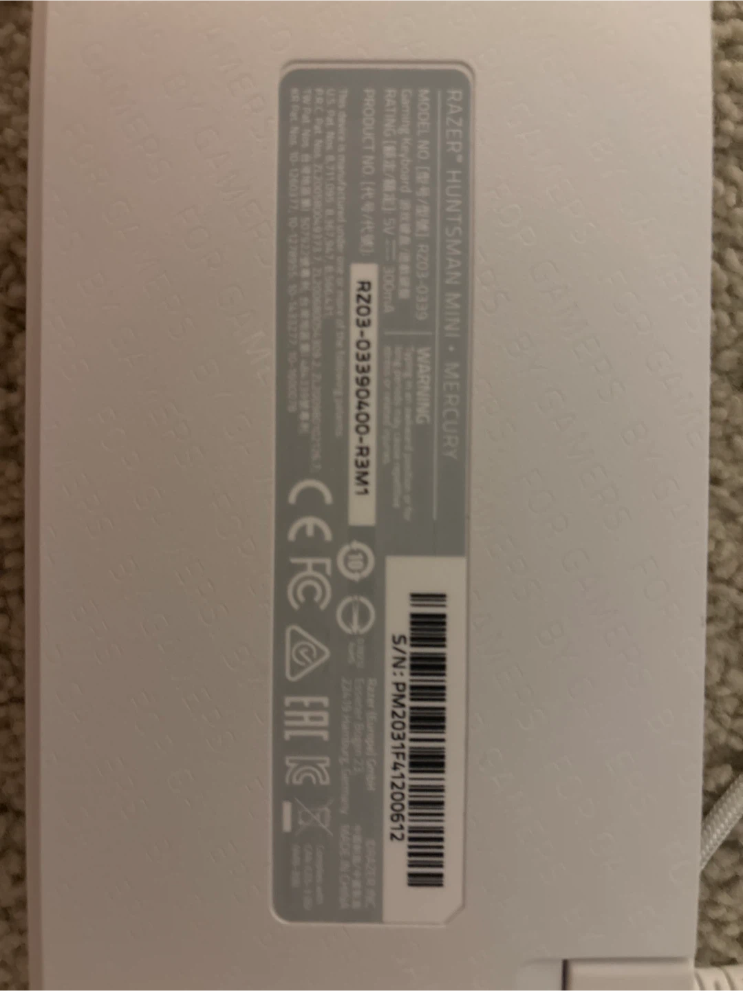 /moving sale/Razer Huntsman Mini Mercury Keyboard - photo 2